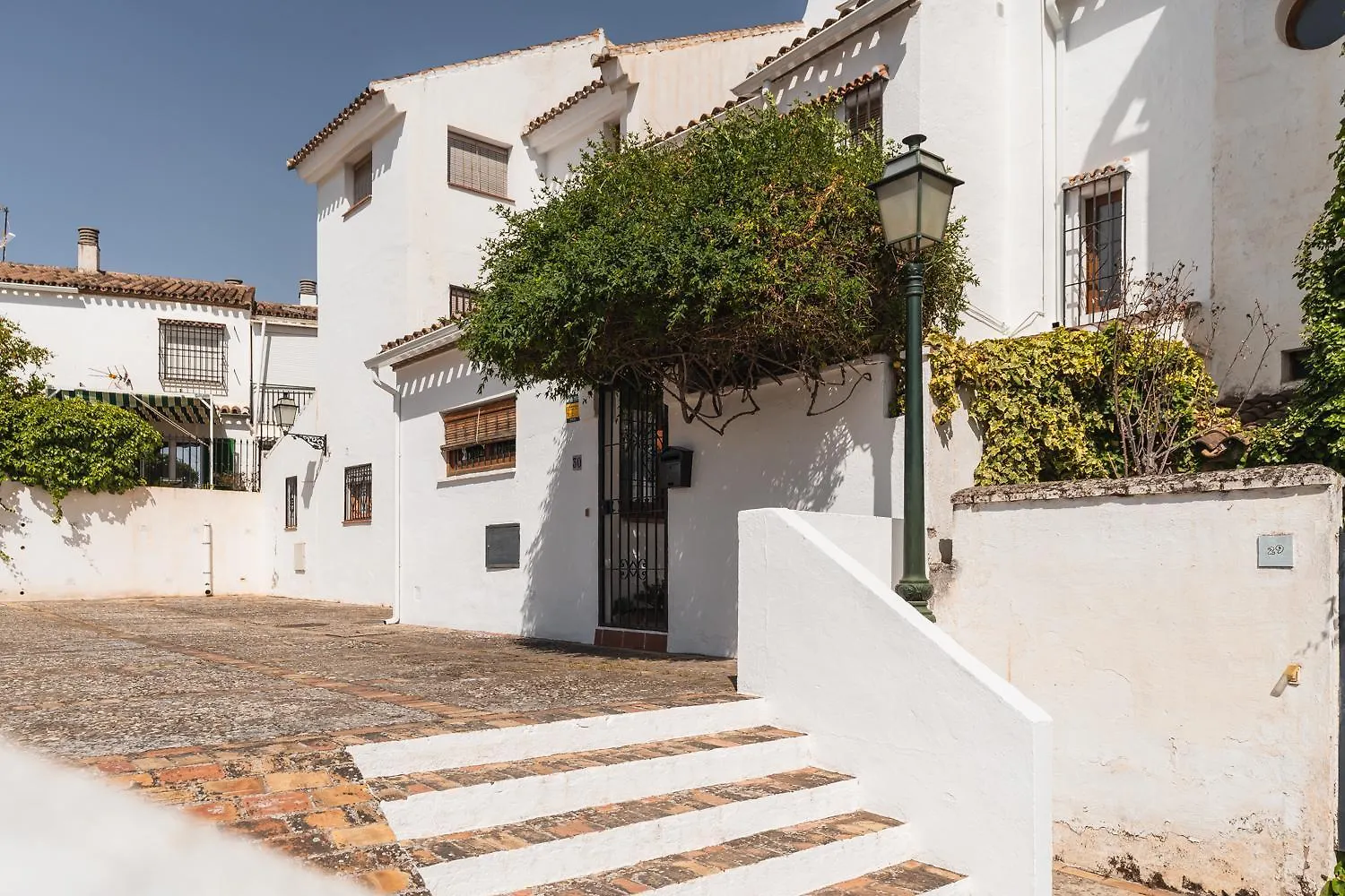 Carmenes De La Muralla - Free Parking Granada 0*,  Spain